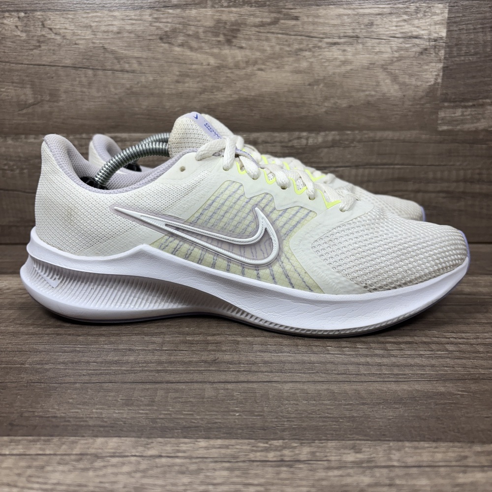 Nike Downshifter 11 White Purple Womens US Size 8.5 CW3413-102 Running Shoes